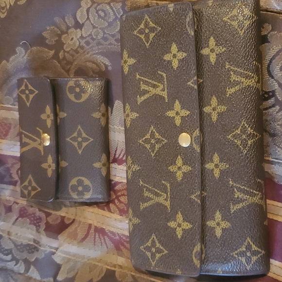 Louis vuitton  duo large snap wallet and louis vuitton credit card wallet - Picture 16 of 16